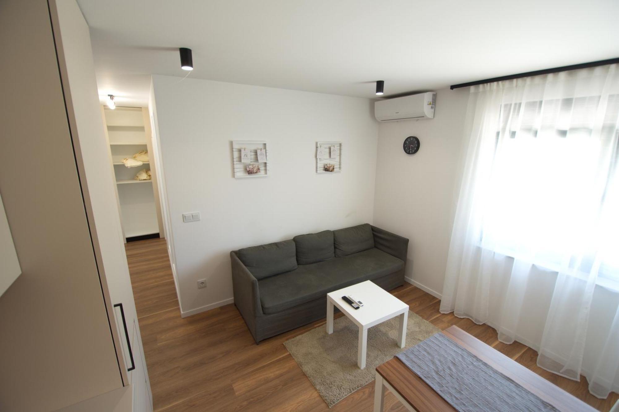 Studio Apartman Petrinja Eksteriør billede